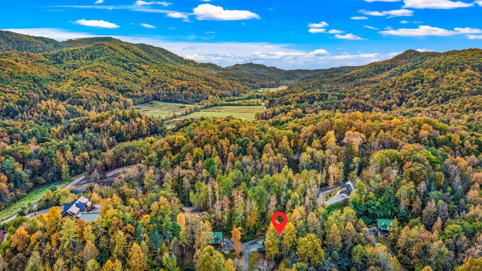Relaxation Retreat - Pickleball Cabin - Wi-Fi, Fire Pit With Bar, Game Room, Hot Tub, Pool Access - Mins To Pf Sevierville Ngoại thất bức ảnh
