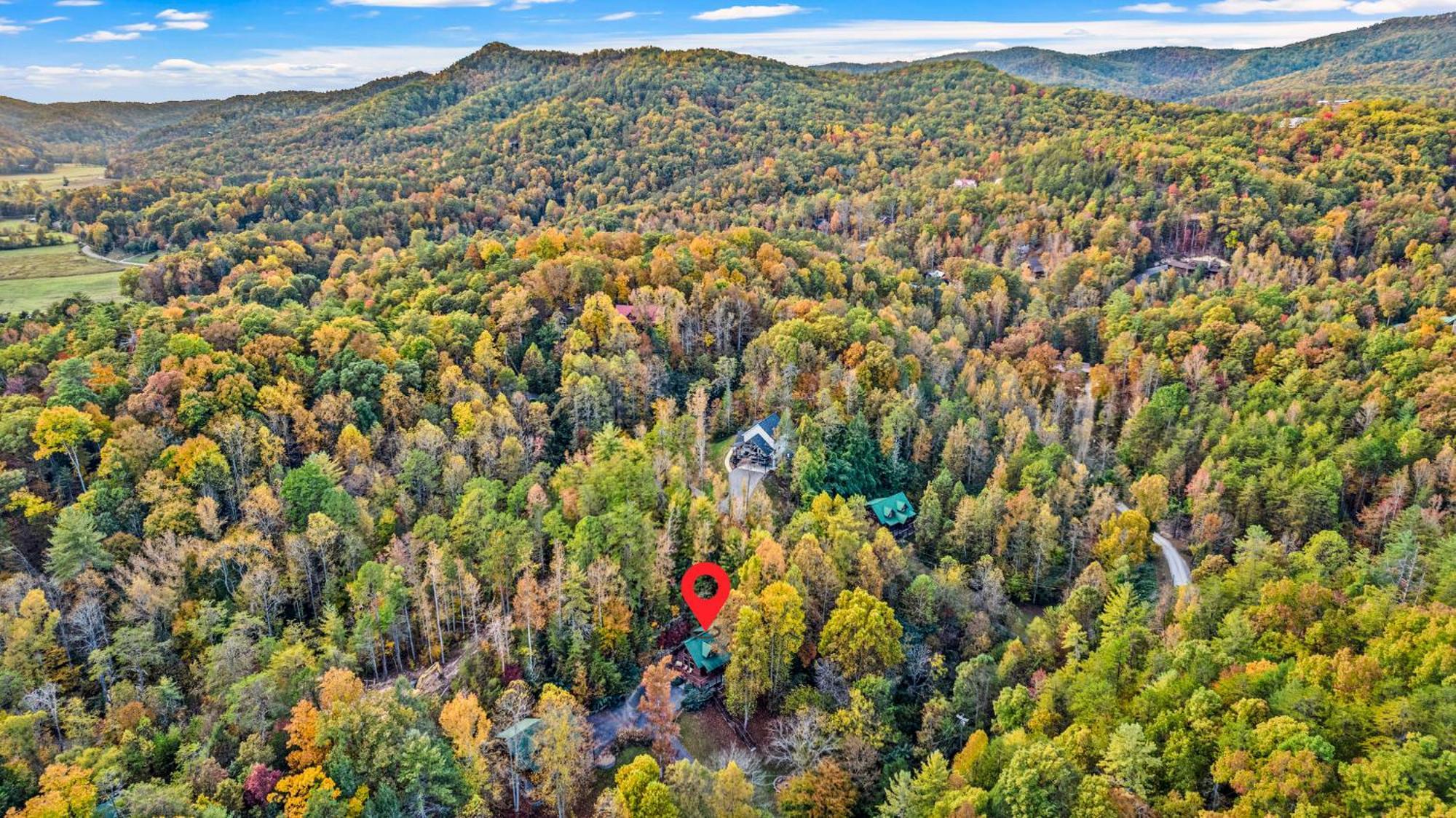Relaxation Retreat - Pickleball Cabin - Wi-Fi, Fire Pit With Bar, Game Room, Hot Tub, Pool Access - Mins To Pf Sevierville Ngoại thất bức ảnh