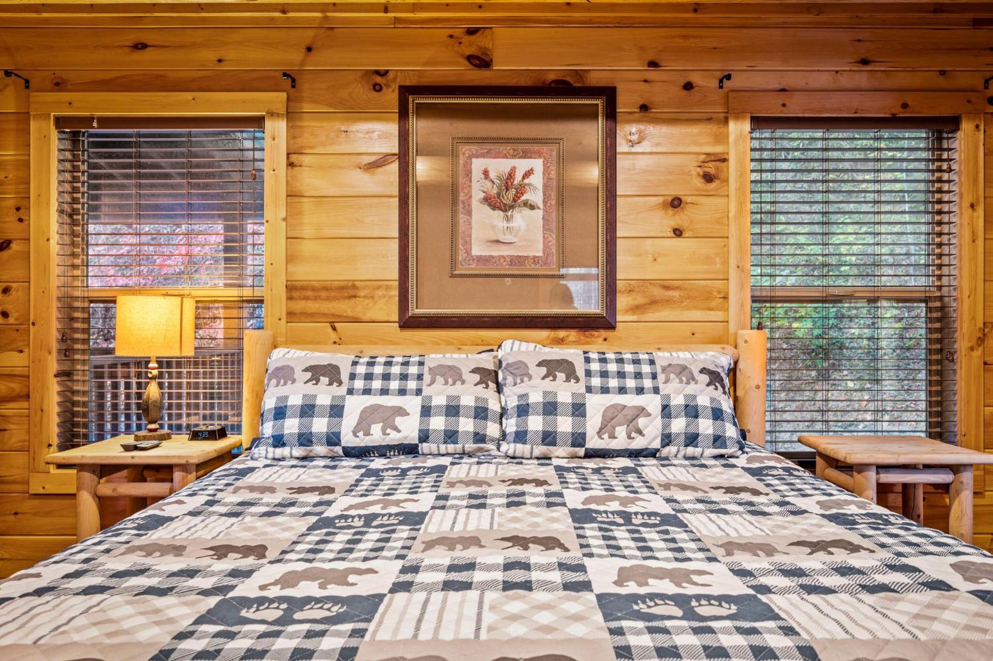 Relaxation Retreat - Pickleball Cabin - Wi-Fi, Fire Pit With Bar, Game Room, Hot Tub, Pool Access - Mins To Pf Sevierville Ngoại thất bức ảnh